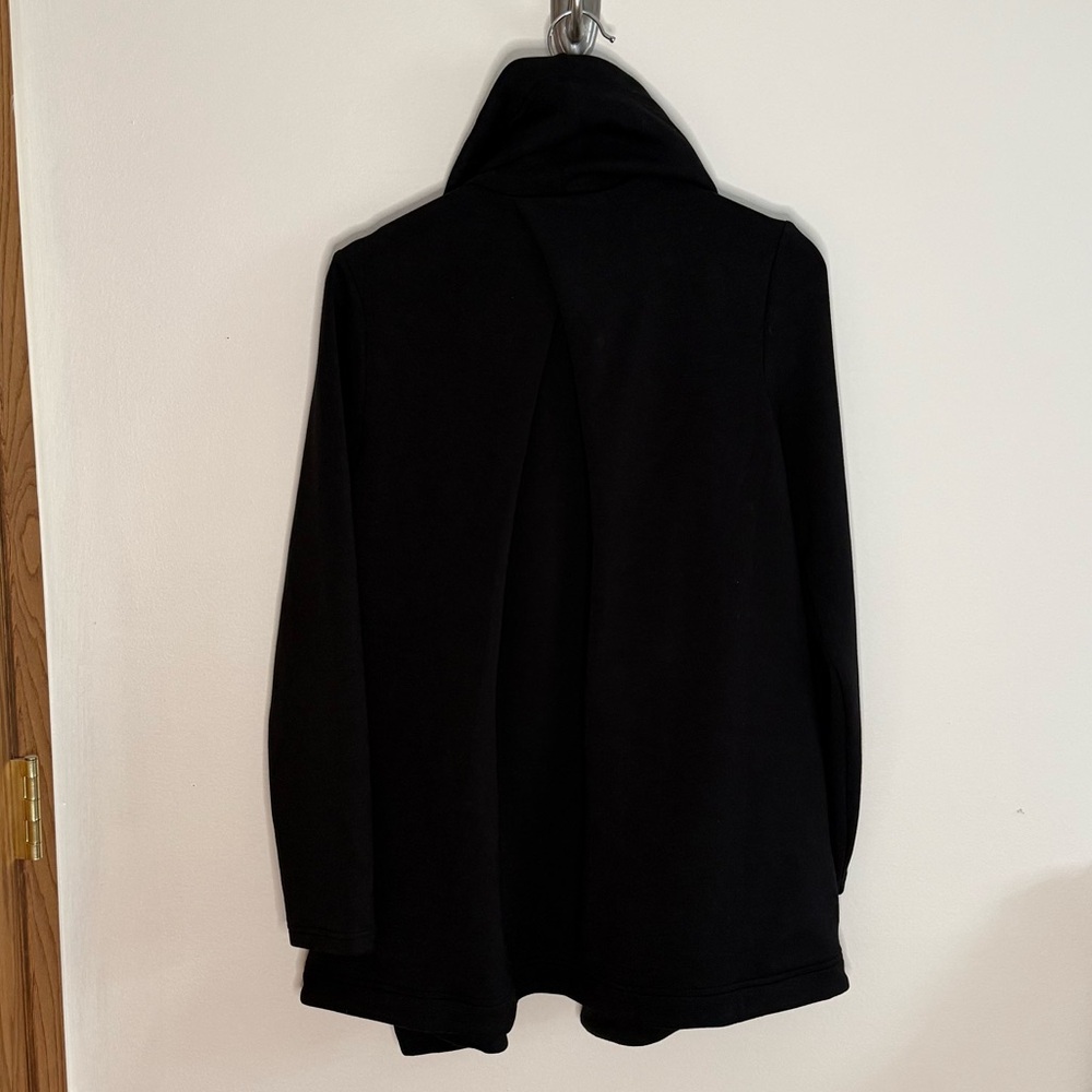 NWT SPANX AirEssentials Drape Front Cardigan in V… - image 7